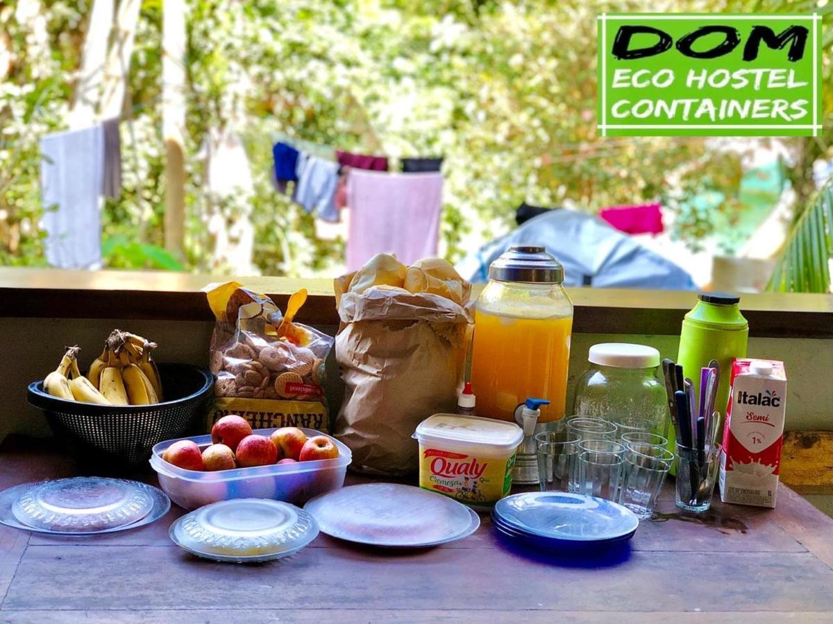 Dom Eco Hostel Containers Sao Sebastiao  Eksteriør billede